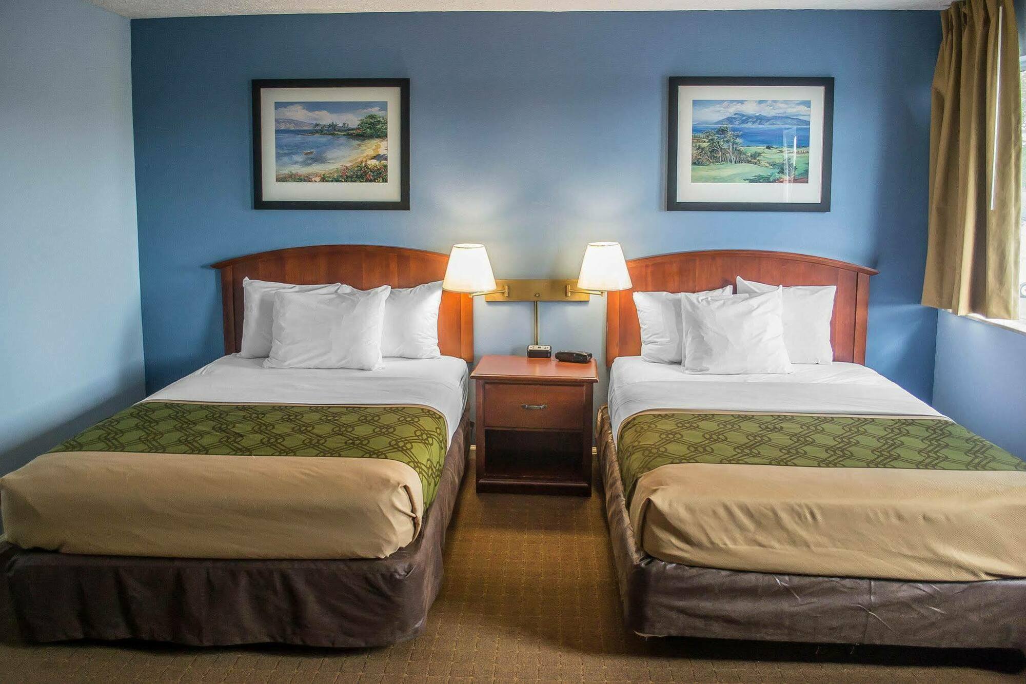 Econo Lodge Inn&Suites South Sandusky Esterno foto